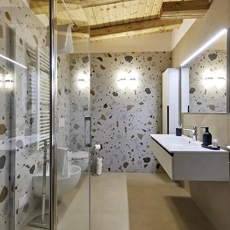 게스트하우스 Boton D'oro 아우론조디까도레